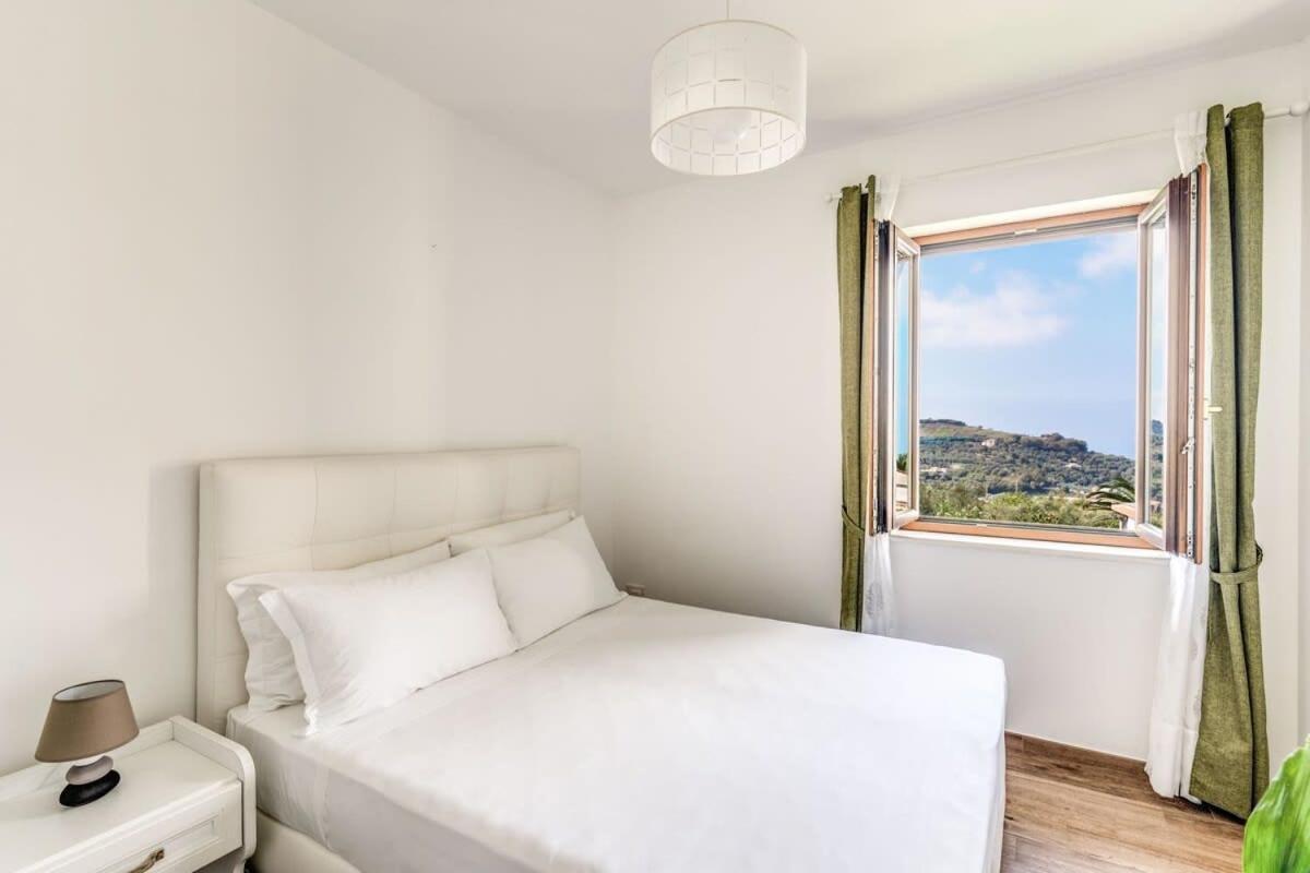 Villa Mimosa Rustic Elegance Views & Pool Massa Lubrense Exterior photo